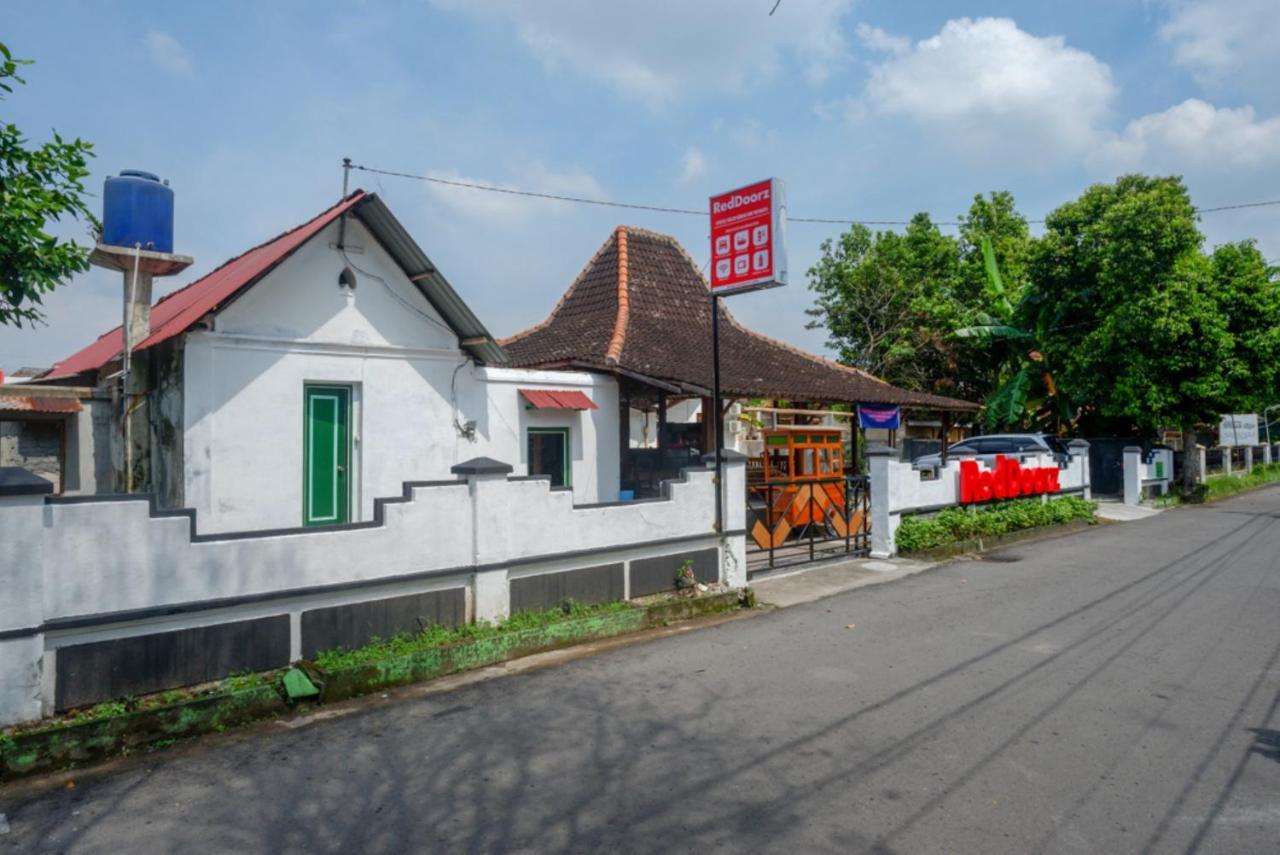 Reddoorz Syariah @ Ndalem Kembang Sore Yogyakarta Exteriér fotografie